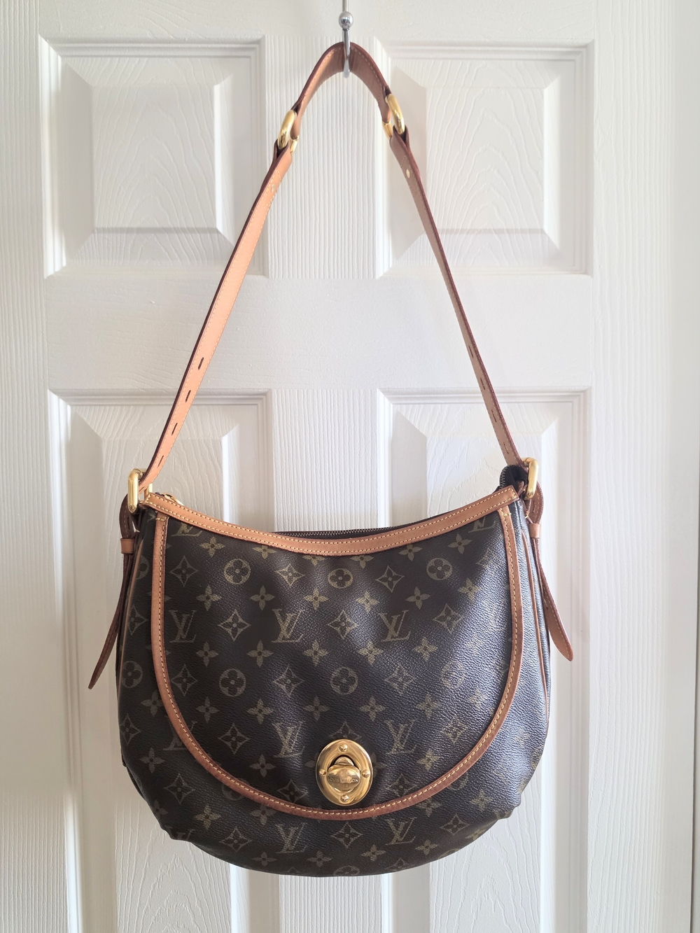 Louis Vuitton Tulum GM Monogram Canvas Shoulder Bag